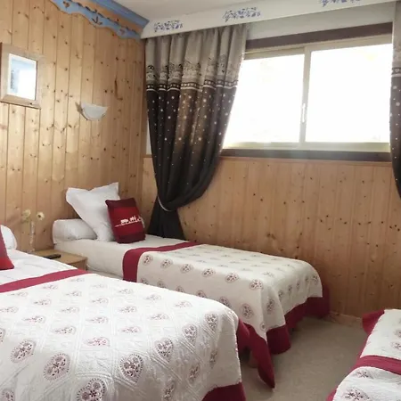 Hotel Les Ancolies 3*