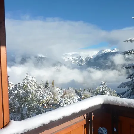 ホテル Les Ancolies 3*