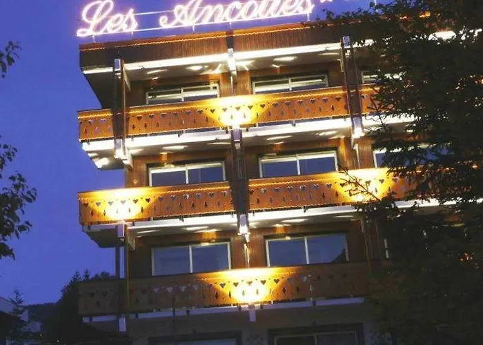 ホテル Les Ancolies 3*